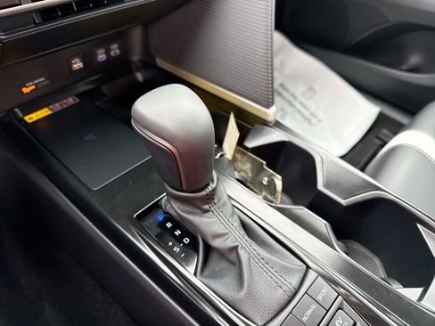 Certified 2026 Toyota Camry SE w/ Convenience Package image 21