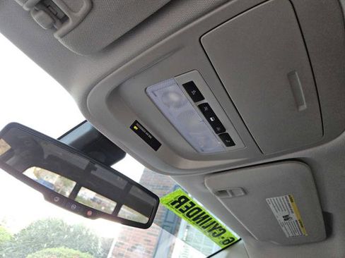 Used 2018 Chevrolet Colorado LT w/ LT Convenience Package image 19