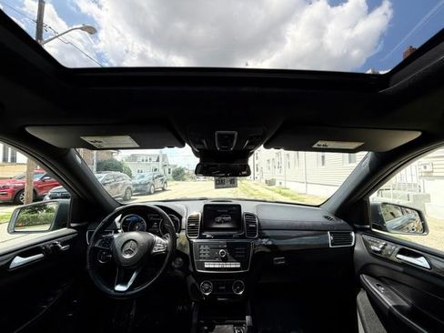 Used 2018 Mercedes-Benz GLS 450 4MATIC image 28