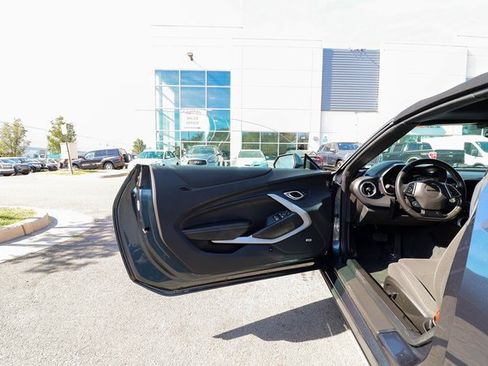 Used 2023 Chevrolet Camaro LT w/ RS Package image 33