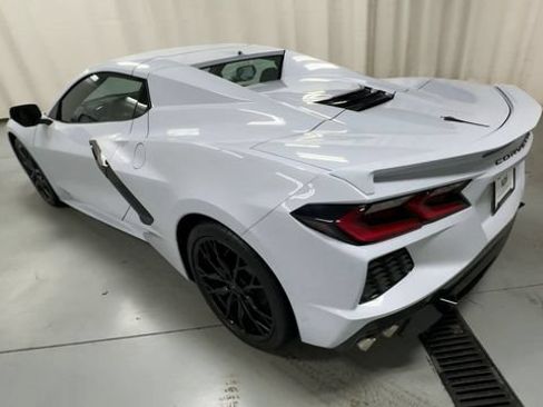 Used 2024 Chevrolet Corvette Stingray Premium Conv w/ 3LT RWD image 6