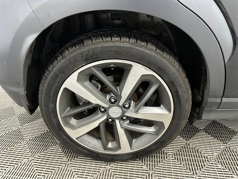 Used 2019 Hyundai Kona Ultimate image 18