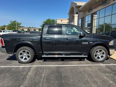 Used 2016 RAM 1500 Laramie w/ Convenience Group AWD/4WD image 7