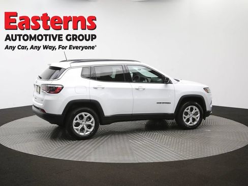Used 2024 Jeep Compass Latitude AWD/4WD image 41