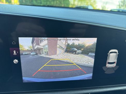 Used 2023 Kia Niro EX Touring FWD image 47