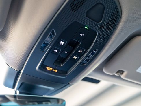 Certified 2025 Porsche Panamera 4 AWD/4WD image 22