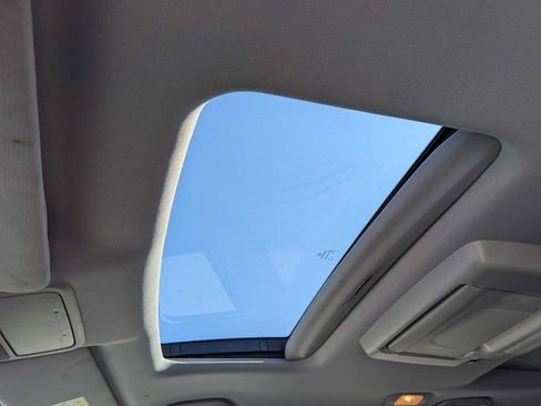 Used 2020 Honda Pilot Elite image 18