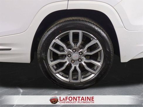 Certified 2022 GMC Terrain Denali w/ Denali Premium Package image 34