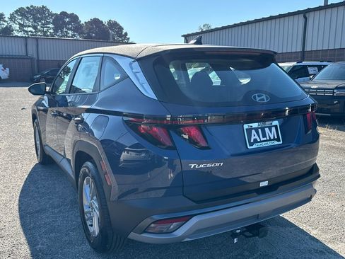New 2026 Hyundai Tucson SE image 3