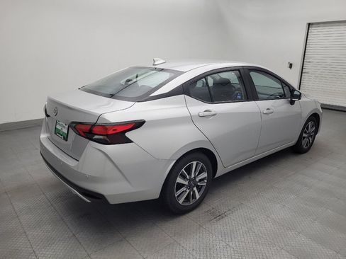 Used 2025 Nissan Versa SV FWD image 9