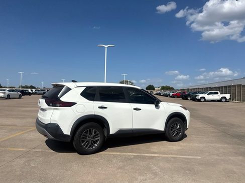 Certified 2023 Nissan Rogue S FWD image 27