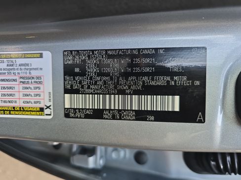 Used 2024 Lexus RX 350h w/ Convenience Package AWD/4WD image 36