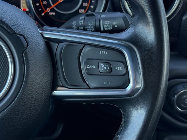 Used 2021 Jeep Wrangler Unlimited Sahara AWD/4WD image 18