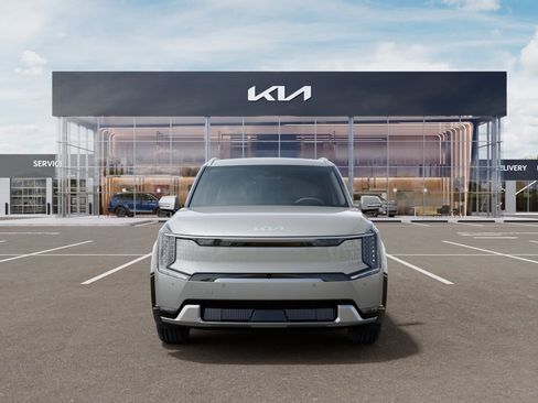 New 2026 Kia EV9 Land AWD/4WD image 2
