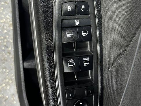 Used 2019 Dodge Charger Scat Pack w/ Driver Confidence Group RWD image 10