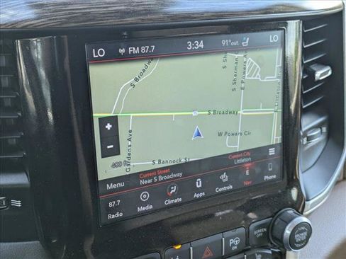 Used 2019 RAM 1500 Laramie AWD/4WD image 13