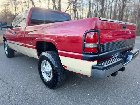 Used 2001 Dodge Ram 2500 Truck 2WD Quad Cab image 5