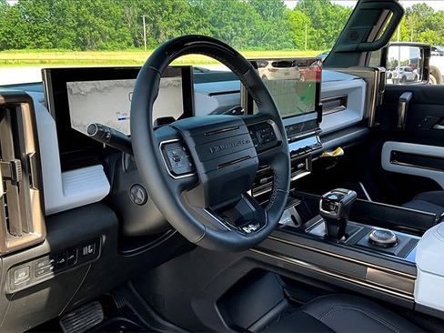 New 2025 GMC Hummer EV 3X image 6