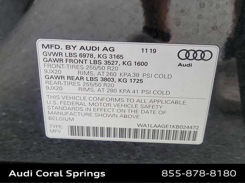 Used 2019 Audi e-tron Premium Plus image 32