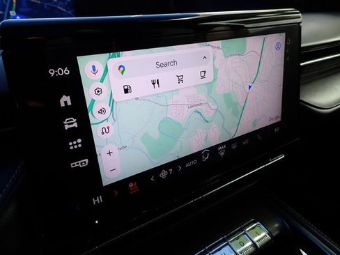 Certified 2025 Lincoln Nautilus Reserve image 21