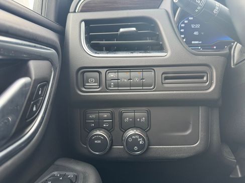 Used 2024 Chevrolet Tahoe LT image 13