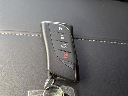 Certified 2024 Lexus LX 600 4WD w/ Appearance Package image 30