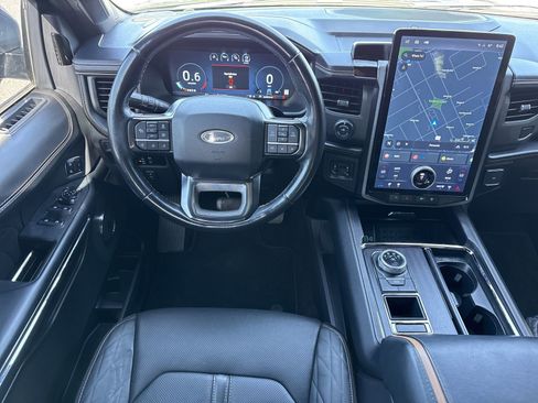 Used 2023 Ford Expedition Platinum RWD image 14