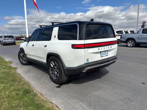 Used 2022 Rivian R1S Launch Edition AWD/4WD image 5