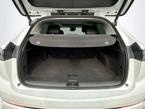 Used 2024 Buick Envision Avenir image 32