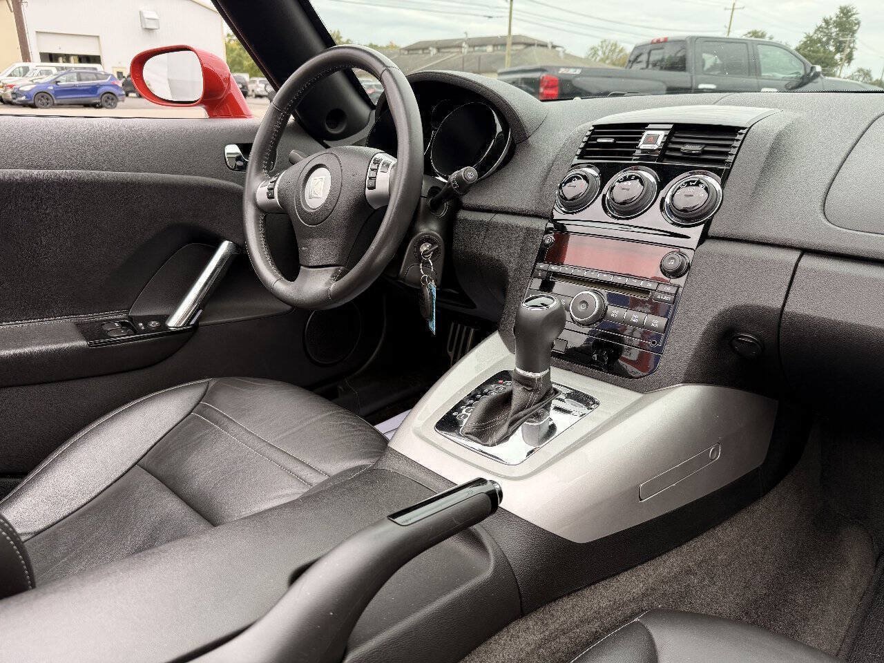 Used 2007 Saturn Sky w/ Premium Trim Pkg RWD image 29