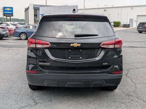 Used 2023 Chevrolet Equinox LS w/ LS Convenience Package AWD/4WD image 6