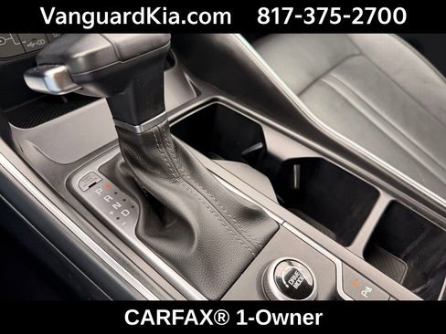 Certified 2025 Kia Sorento S image 22
