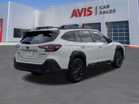Used 2025 Subaru Outback Onyx Edition AWD/4WD image 6