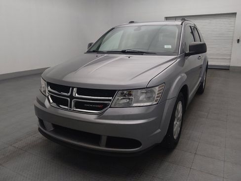 Used 2018 Dodge Journey SE w/ Connectivity Group FWD image 15
