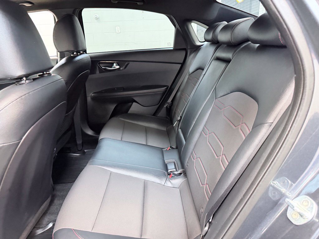 Used 2020 Kia Forte GT FWD image 19