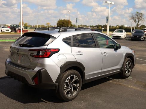 Used 2024 Subaru Crosstrek 2.0i Premium image 5