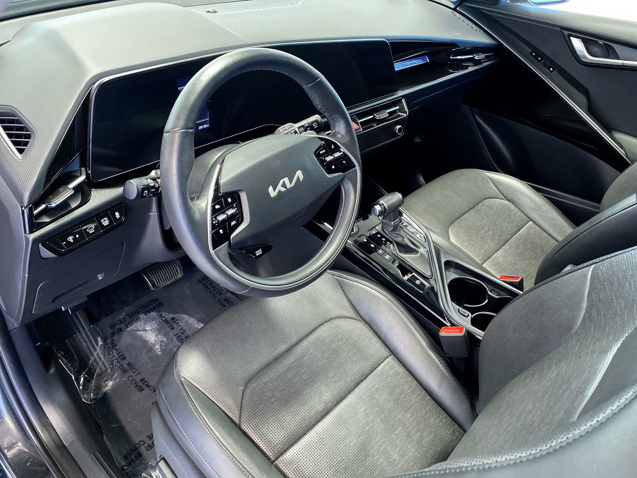 Certified 2024 Kia Niro FWD image 21
