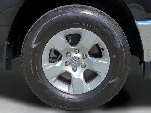 Used 2024 RAM 1500 Big Horn image 11