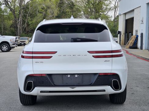 Used 2025 Genesis GV70 2.5T image 5