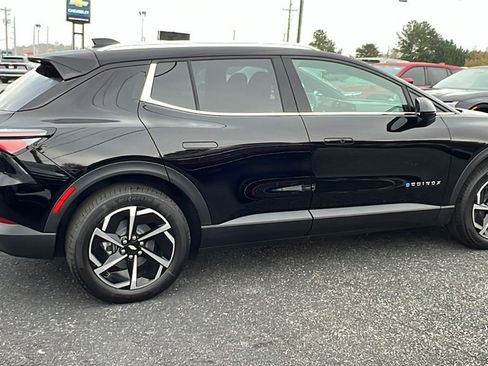 New 2026 Chevrolet Equinox EV LT image 5