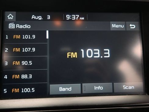 Used 2019 Kia Niro LX FWD image 28