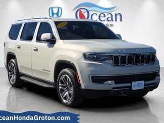Used 2022 Jeep Wagoneer Series III w/ Convenience Group I AWD/4WD video 1