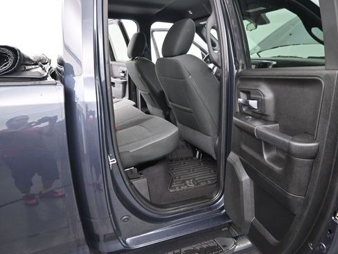Used 2021 RAM 1500 Warlock AWD/4WD image 9