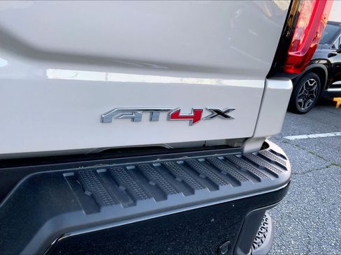 New 2026 GMC Sierra 1500 AT4X AWD/4WD image 15