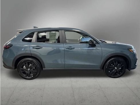 Certified 2026 Honda HR-V Sport image 7