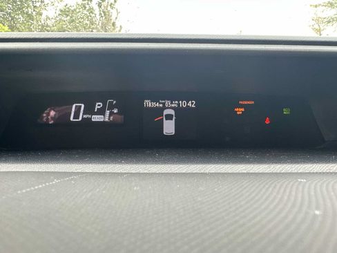 Used 2015 Toyota Prius C One FWD image 24
