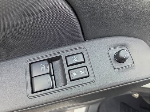 Used 2024 Nissan Frontier SV w/ SV Convenience Package AWD/4WD image 15