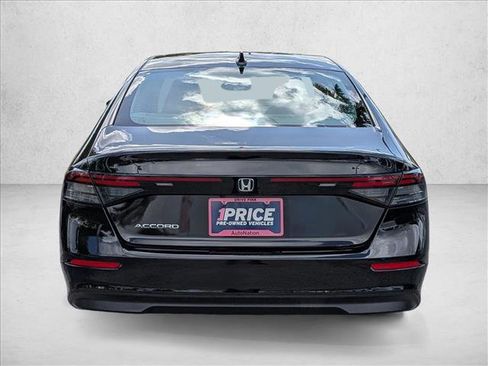Certified 2023 Honda Accord EX image 6