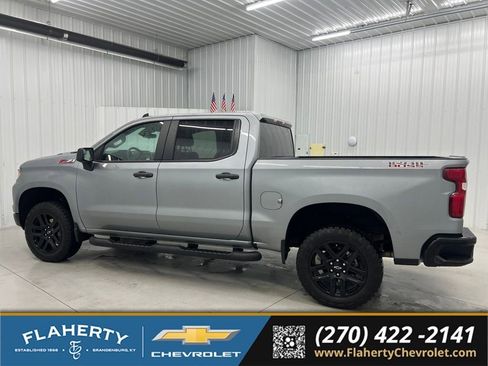Used 2025 Chevrolet Silverado 1500 Custom Trail Boss AWD/4WD image 5