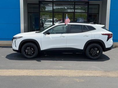 New 2026 Chevrolet Trax LT w/ Midnight Edition